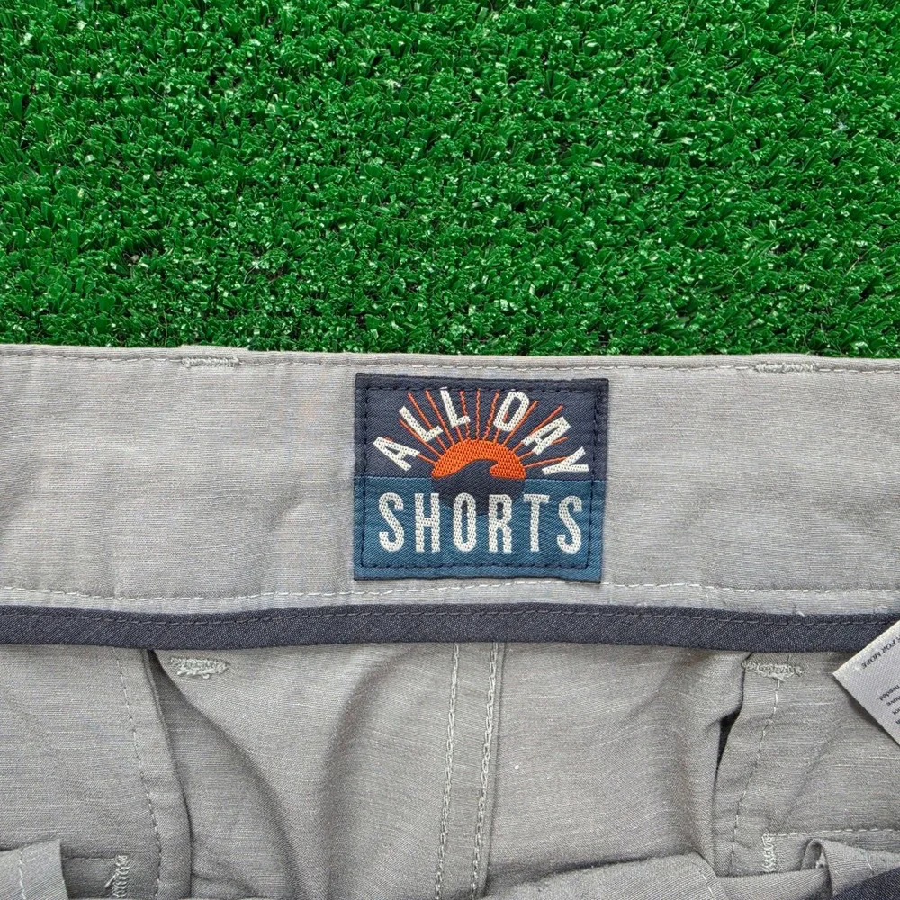 Faherty All Day Hybrid Shorts Mens 33 Gray Blue Flat Front Stretch Casual